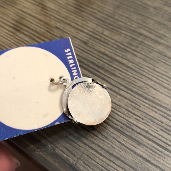 Vintage Sterling Silver Pennsylvania Souvenir Charm - Picture 3 of 9